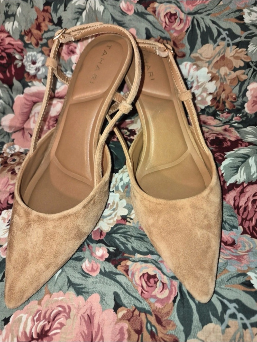Tahari Women's Tan Suede Pointed-Toe Slingback Kitten Heels